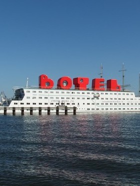 Hotel na wodzie
